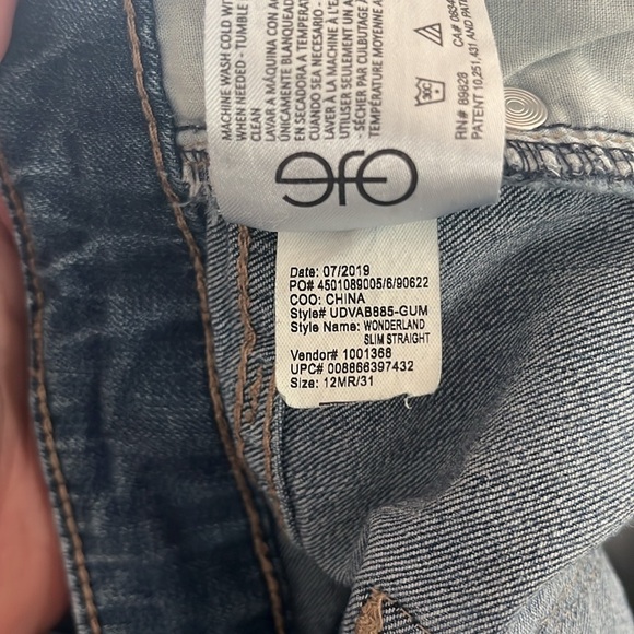 Vintage America Straight Leg Jeans - Picture 7 of 7